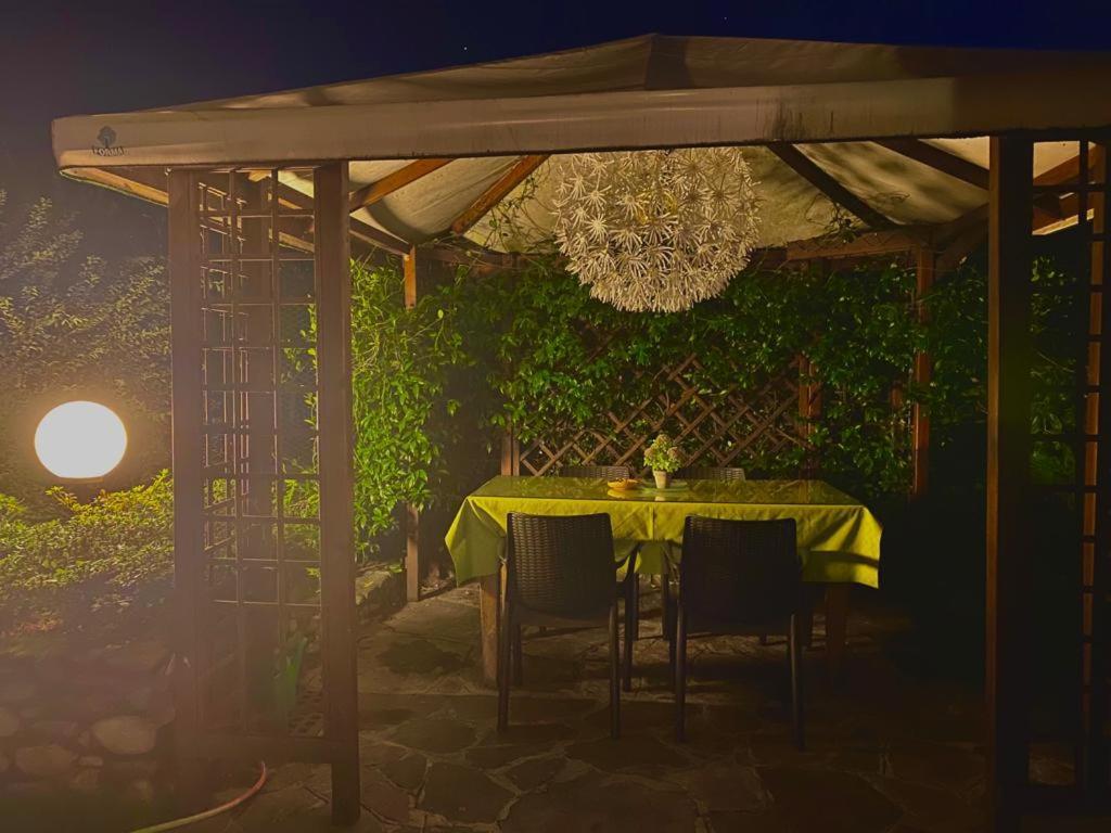 Appartamento Casa Cinzia Gravedona Esterno foto