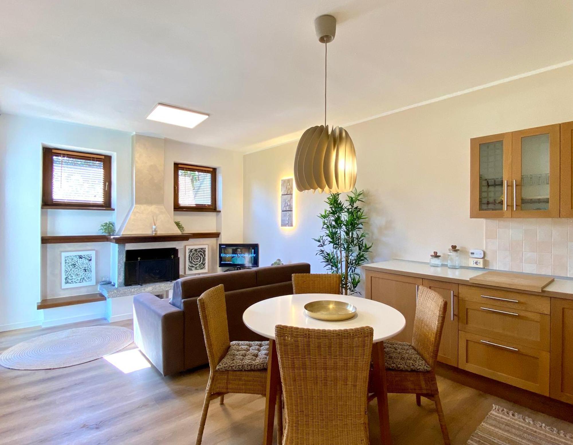 Appartamento Casa Cinzia Gravedona Esterno foto
